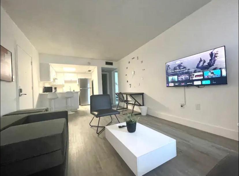 Miami International Airport 2 Aparthotel Екстериор снимка
